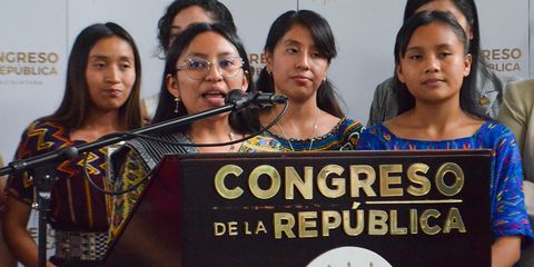 Niñas asumen, por un día, cargos de relevancia en el Congreso de la República y entregan punto resolutivo en conmemoración del Día de la Niña